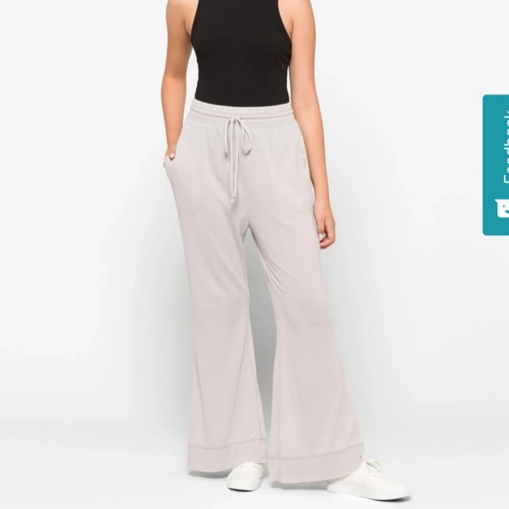 Intimately‎ Free People Cozy Cool leg NWT